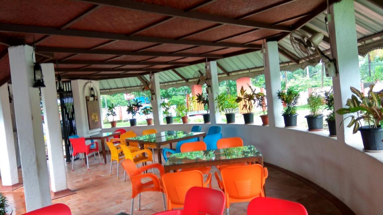 Kadaloram Beach Resort Kochi Exterior foto